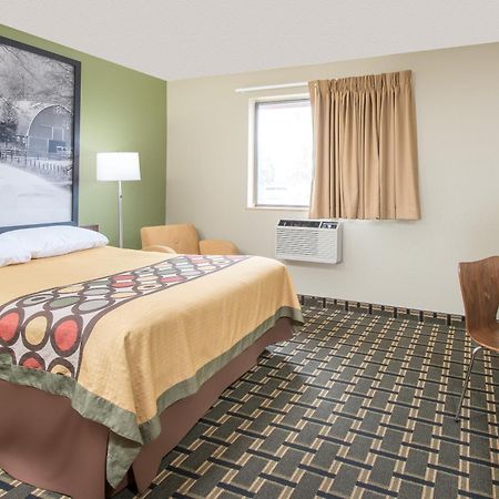 Super 8 By Wyndham Youngstown/Austintown Exterior photo